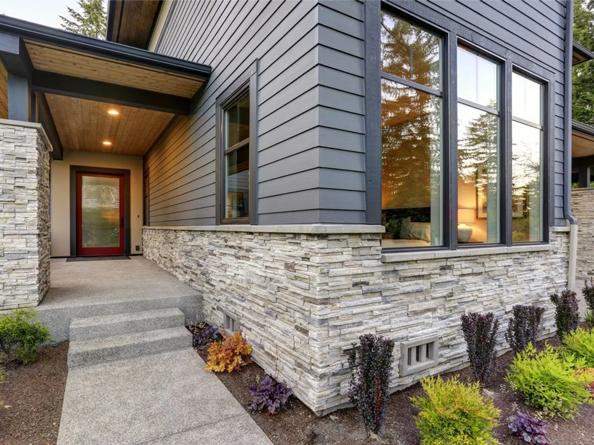 Siding & Windows